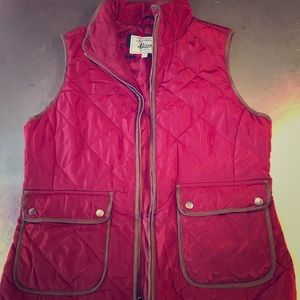 Red G.H. Bass Vest size Medium